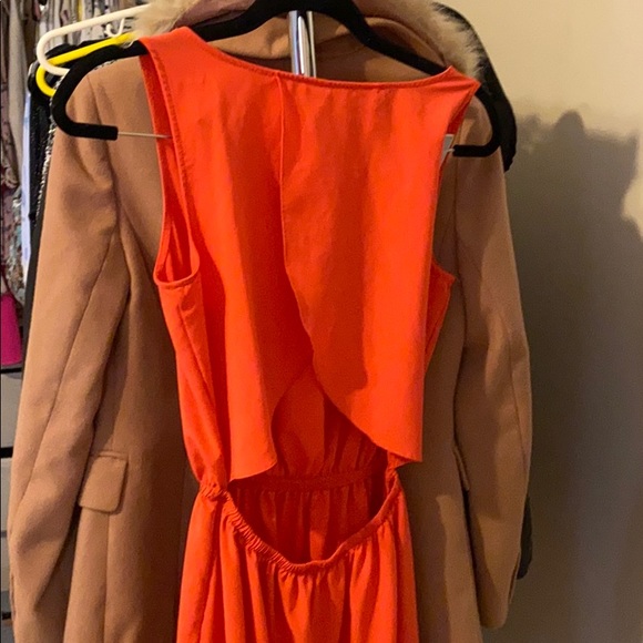 Red summer dress with open back detail - Picture 2 of 3